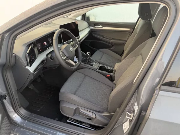 Volkswagen Golf People 6G 1,5TSI - foto 5