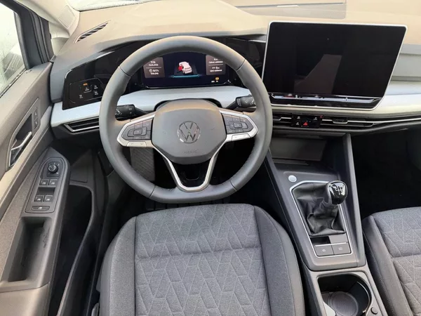 Volkswagen Golf People 6G 1,5TSI - foto 6