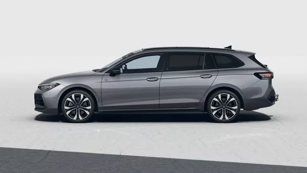 Volkswagen Passat R-Line Family 7DSG 4M 2,0TSI - foto 3