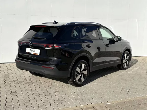 Volkswagen Tiguan People 7DSG mHEV 1,5eTSI - foto 2