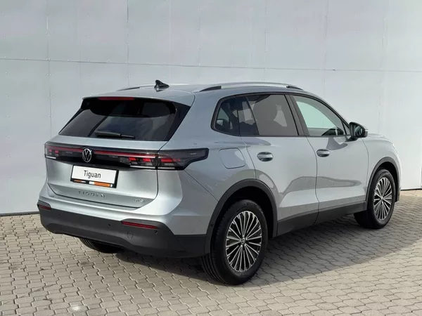 Volkswagen Tiguan People 7DSG mHEV 1,5eTSI - foto 2