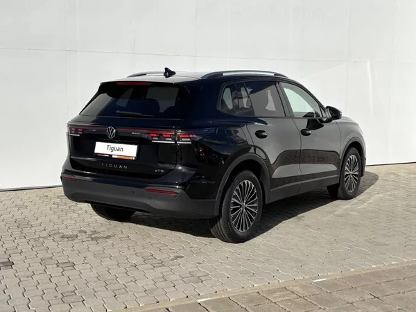 Volkswagen Tiguan Family 7DSG mHEV 1,5eTSI - foto 2