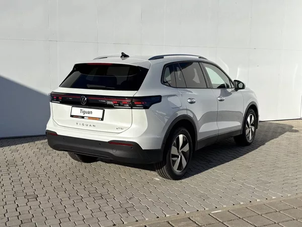 Volkswagen Tiguan Family 7DSG mHEV 1,5eTSI - foto 2