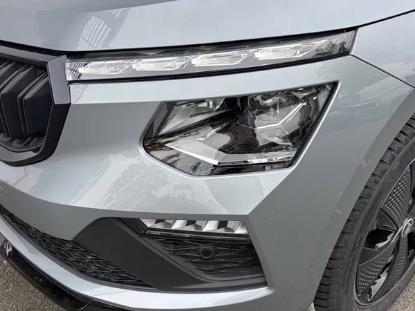 Škoda Kamiq Monte Carlo 7DSG 1,0TSI - foto 22