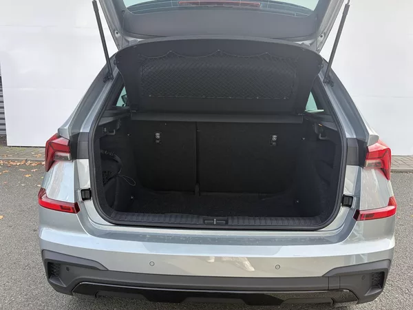 Škoda Kamiq Monte Carlo 7DSG 1,0TSI - foto 24