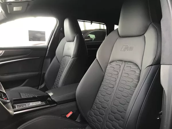 Audi A6 RS6 perf.Avant Quattro 8TT 4,0 - foto 15