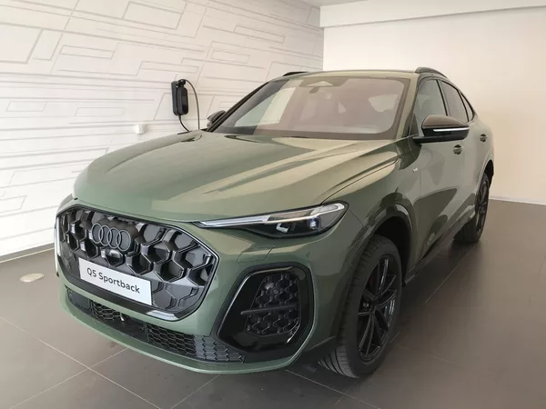 Audi Q5 Quattro ST7 2,0TDI