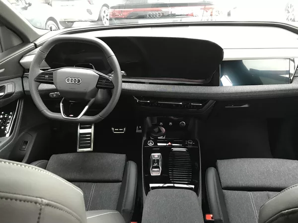 Audi Q6 e-tron quattro 100kWh - foto 12