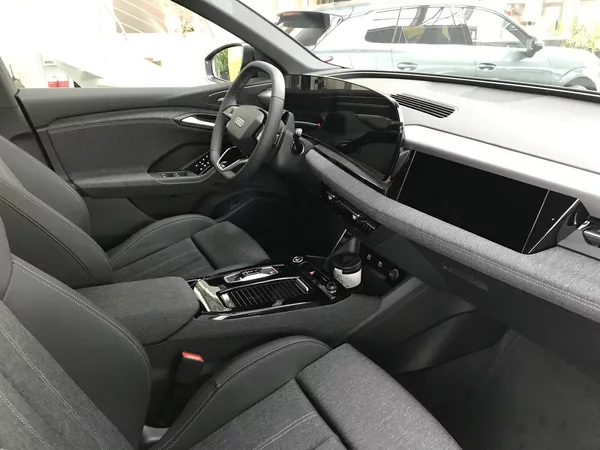 Audi Q6 e-tron quattro 100kWh - foto 13