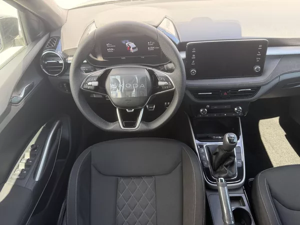 Škoda Fabia Dynamic 6MP 1,0TSI - foto 4