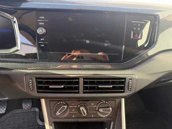 Volkswagen Polo People 5G 1,0TSi - foto 12