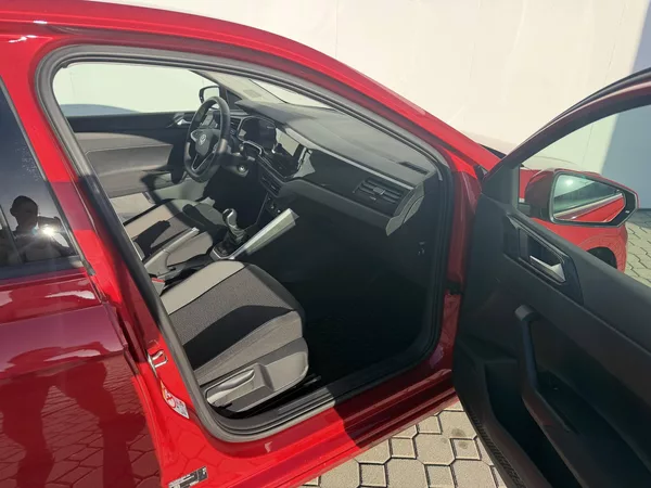 Volkswagen Polo People 5G 1,0TSi - foto 24