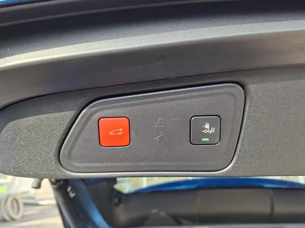 Peugeot 3008 ALLURE PACK HYBRID 225 e-EAT8 - foto 14