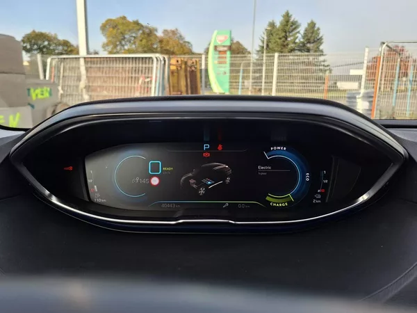 Peugeot 3008 ALLURE PACK HYBRID 225 e-EAT8 - foto 19