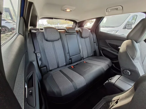 Peugeot 3008 ALLURE PACK HYBRID 225 e-EAT8 - foto 6