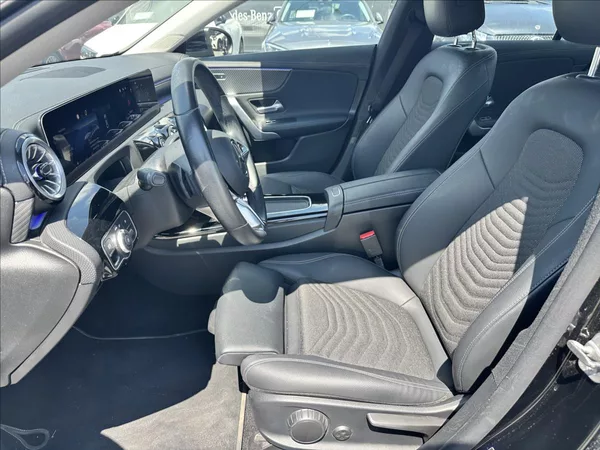 Mercedes-Benz CLA 200 kupé Progressive - foto 10