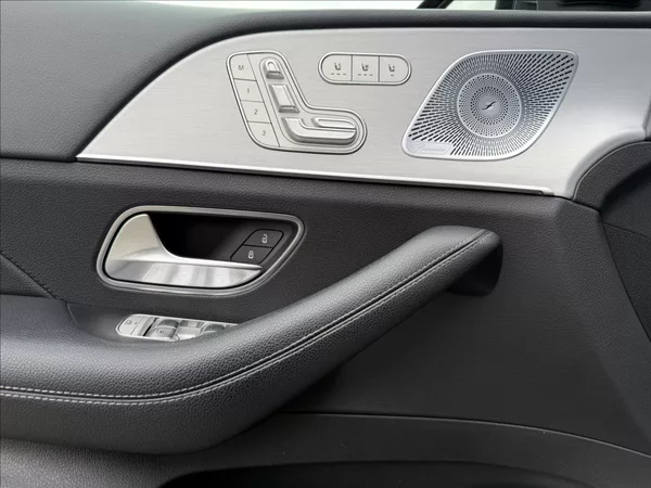 Mercedes-Benz GLE 350de 4MATIC AMG linie - foto 12