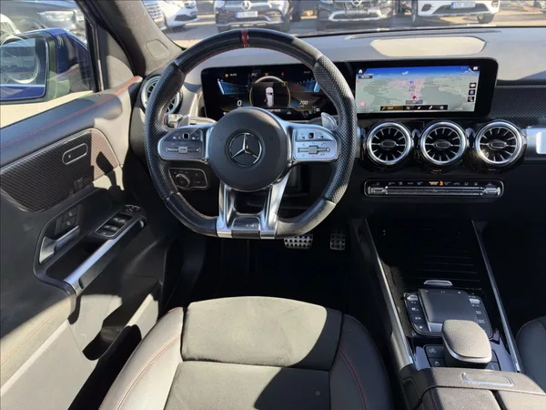 Mercedes-Benz GLB Mercedes AMG 35 4MATIC - foto 14