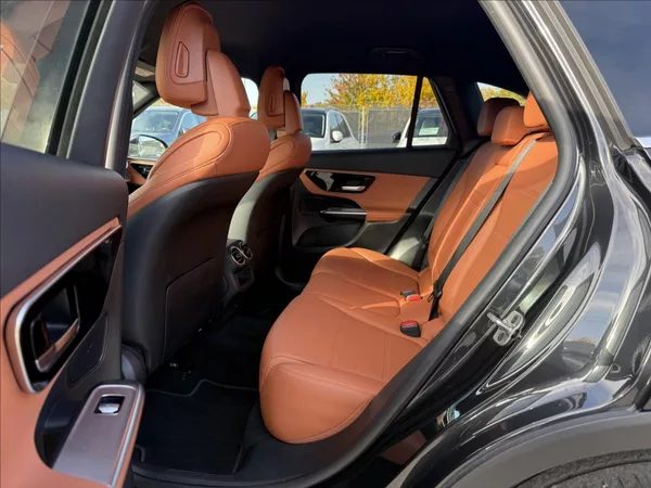 Mercedes-Benz GLC 200 4MATIC AVANTGARDE - foto 11