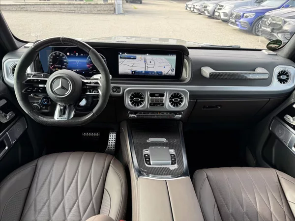 Mercedes-Benz Třídy G Mercedes-AMG G 63 - foto 9