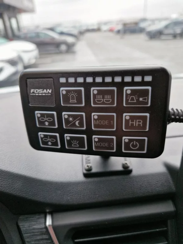 Renault Trafic Sanitka Furgon - foto 20