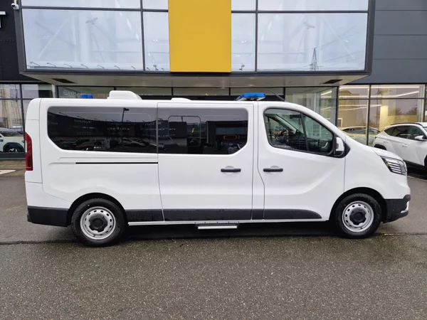 Renault Trafic Sanitka Furgon - foto 3