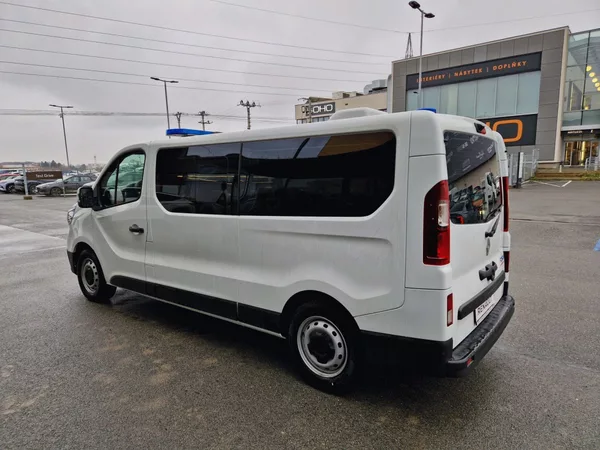 Renault Trafic Sanitka Furgon - foto 5