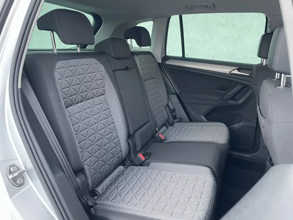 Volkswagen Tiguan LIFE 1,5TSI 150k - foto 10
