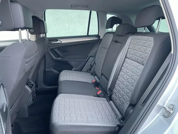 Volkswagen Tiguan LIFE 1,5TSI 150k - foto 17