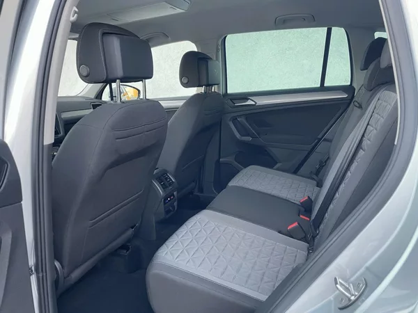 Volkswagen Tiguan LIFE 1,5TSI 150k - foto 18
