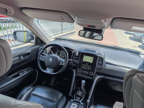 Renault Koleos Initiale Paris 2,0dCi 4x4 - foto 6