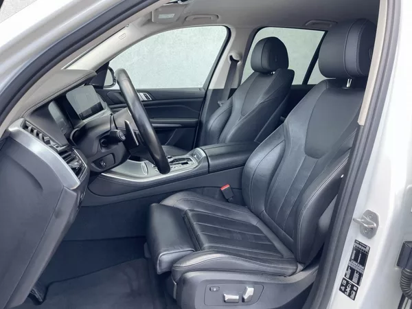 BMW X5 xDrive 40i AT 340k - foto 18