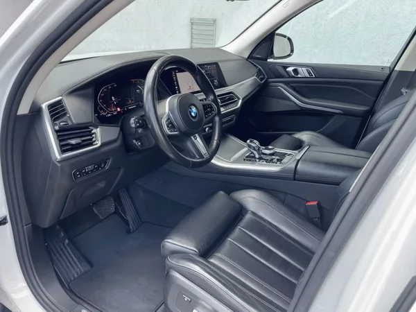 BMW X5 xDrive 40i AT 340k - foto 19