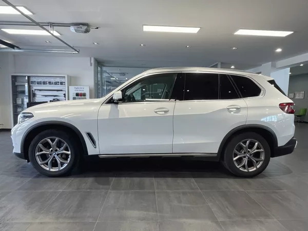 BMW X5 xDrive 40i AT 340k - foto 2
