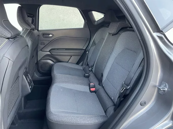 Renault Captur TECHNO 1,3TCe 160k EDC - foto 14
