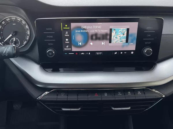 Škoda Octavia Combi Active 2,0TDI 115k - foto 13