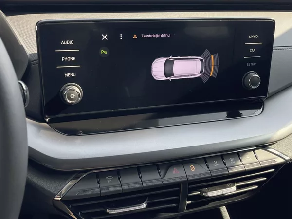 Škoda Octavia Combi Active 2,0TDI 115k - foto 14