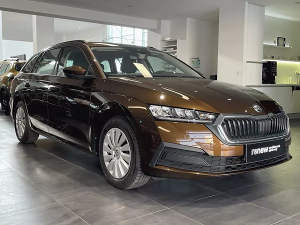 Škoda Octavia Combi Active 2,0TDI 115k - foto 5