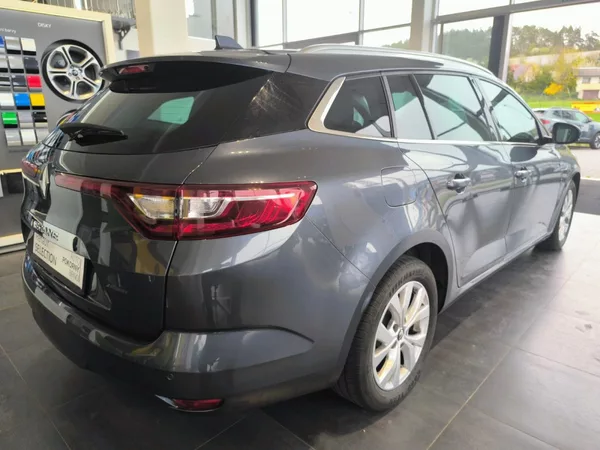 Renault Mégane Grandtour Limited 1.3Tce 140k - foto 4