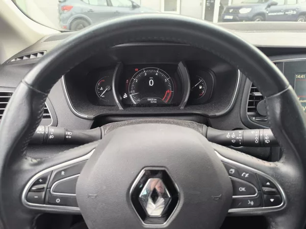 Renault Mégane Grandtour Limited 1.3Tce 140k - foto 6