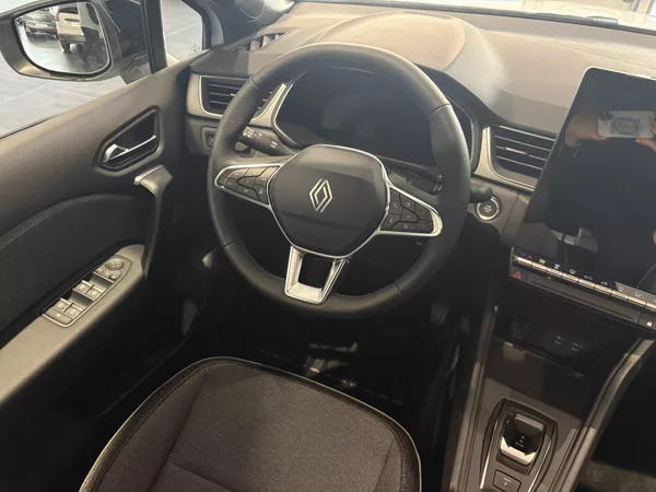 Renault Captur techno full hybrid E-Tech 160 - foto 10