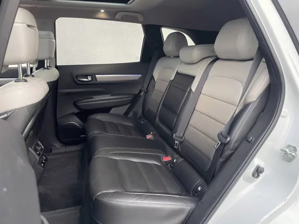Renault Koleos INITIALE PARIS 2,0dCi 175k AWD - foto 13