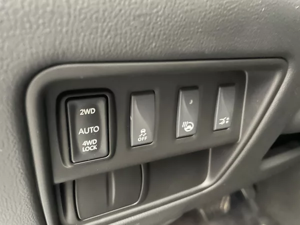 Renault Koleos INITIALE PARIS 2,0dCi 175k AWD - foto 19