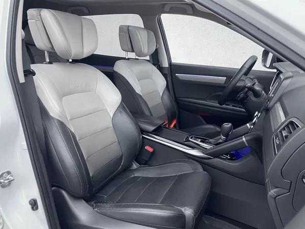 Renault Koleos INITIALE PARIS 2,0dCi 175k AWD - foto 8
