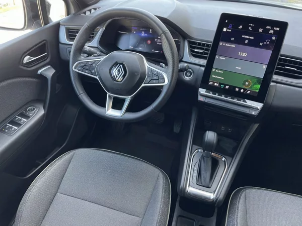 Renault Captur TECHNO 1,3TCe 160k EDC - foto 12