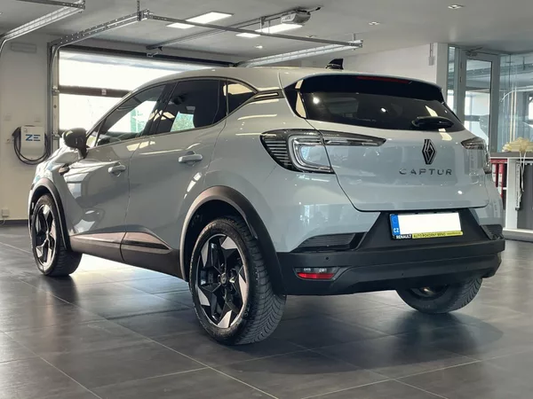 Renault Captur TECHNO 1,3TCe 160k EDC - foto 3