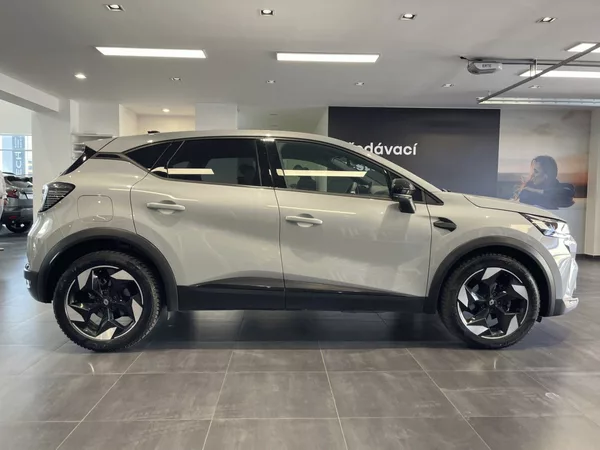 Renault Captur TECHNO 1,3TCe 160k EDC - foto 5