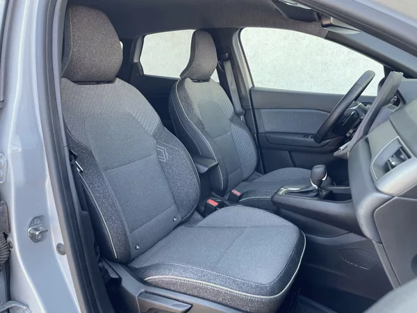 Renault Captur TECHNO 1,3TCe 160k EDC - foto 8