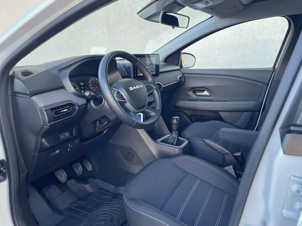 Dacia Sandero Stepway Expression 1,0TCe 100k - foto 18