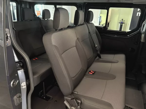 Renault Trafic L2 Equilibre Blue dCi 170 EAG9 - foto 9